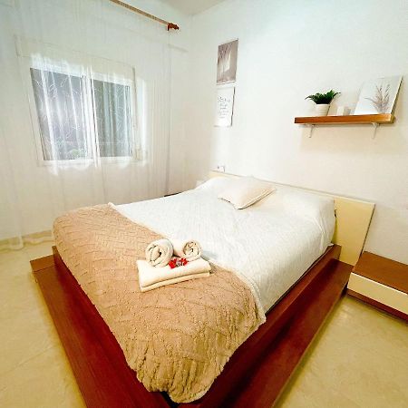 מאלגה Apartamento Centro Playa Estacion De Tren מראה חיצוני תמונה