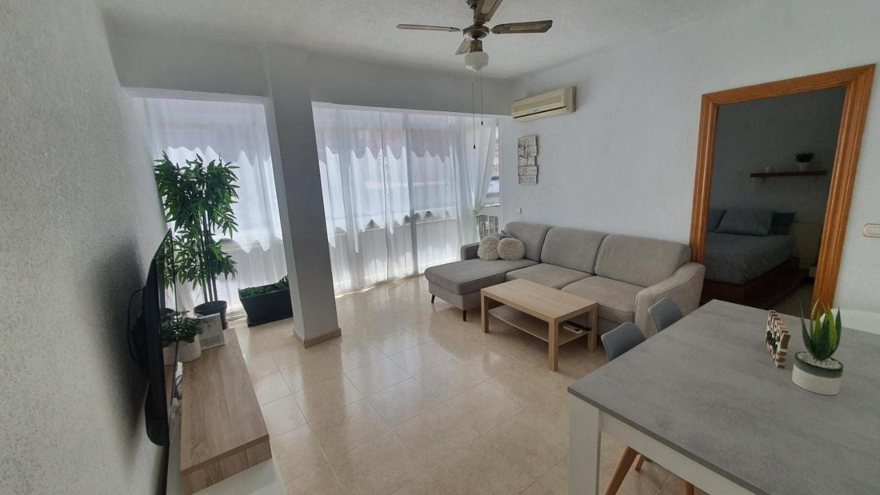 מאלגה Apartamento Centro Playa Estacion De Tren מראה חיצוני תמונה